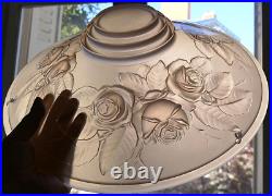 Vasque Lustre lampe ART DECO aux roses verre pressé Muller frères ouraline