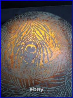 Vasque lustre lampe 1900 décor émaillé de plumes de paons Très bon état 38 cms