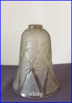 Verlys, très jolie lampe de table en fer forgé, art déco